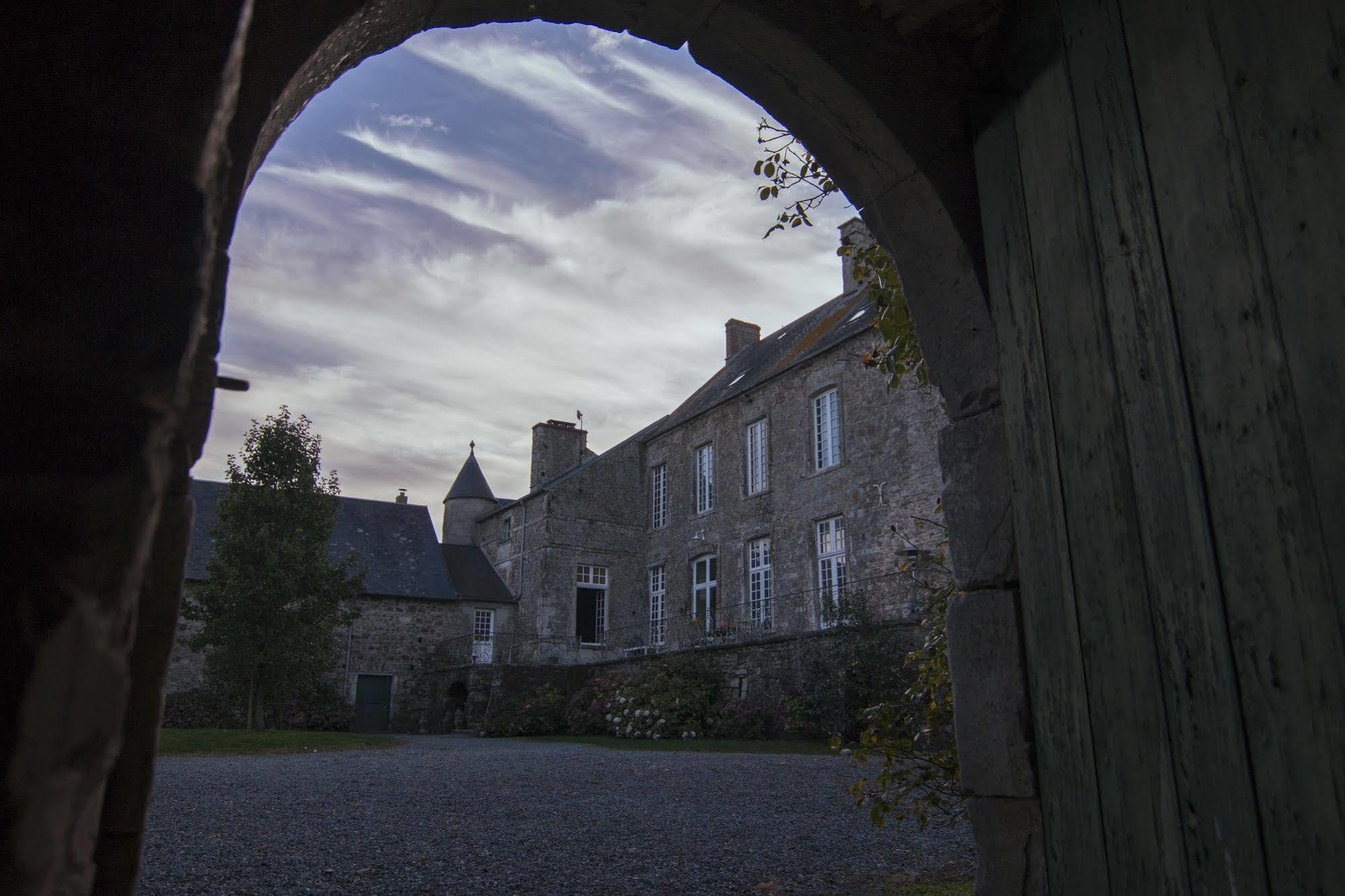 Le Chateau De Claids Saint-Patrice-de-Claids Bagian luar foto